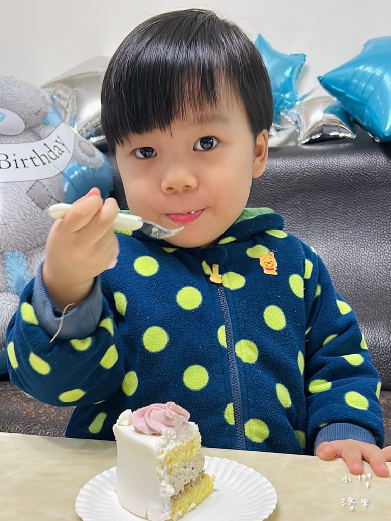 《親子》卡瓦生日蛋糕Kawacake｜雙北寶寶蛋糕 適合寶寶