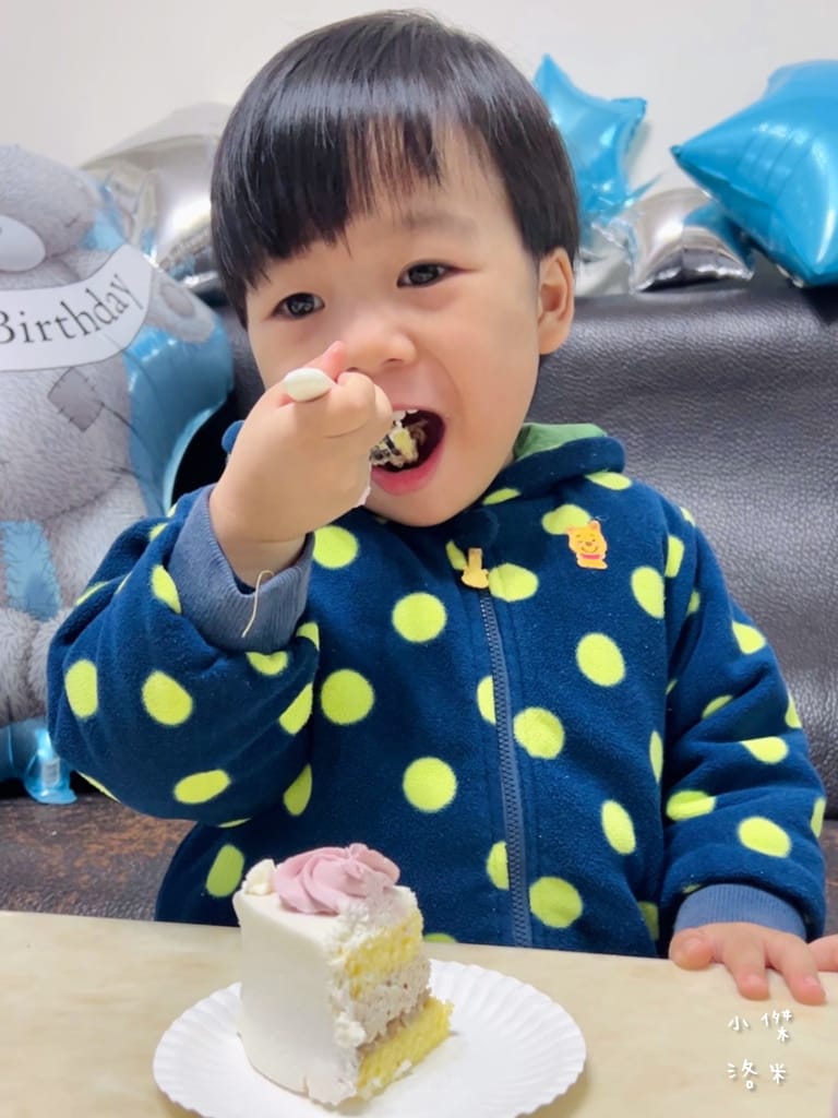 《親子》卡瓦生日蛋糕Kawacake｜雙北寶寶蛋糕 適合寶寶