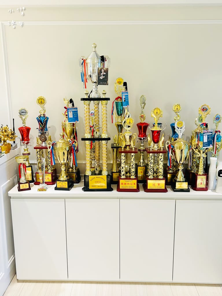 二訪 春天時尚專業半永久紋繡-仿真野生眉｜ 超自然仿真野生眉