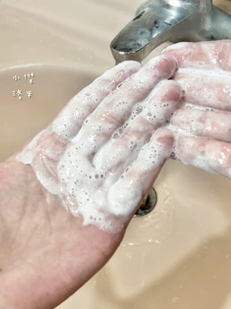 《美容》KAHI撫紋萬用棒/KAHI膠原蛋白深層洗面乳｜韓劇