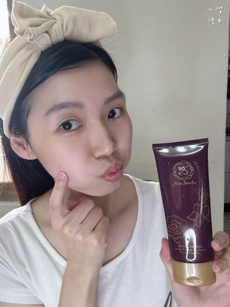 《美容》開箱黑蘭花萃取保養品｜ 黑蘭極皙儷緻胺基酸潔顏乳/黑