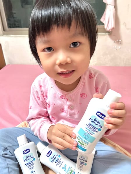 《母嬰》【Chicco】寶貝植萃呵護提籃禮盒｜嬰幼兒保養重點