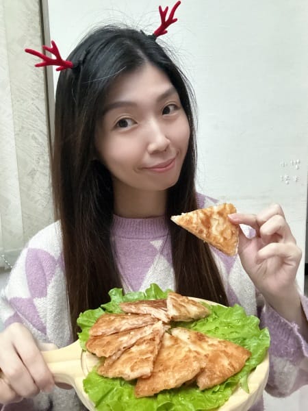 《美食》玩味天盛 月亮蝦餅｜酥脆外皮彈牙內餡 鮮甜蝦肉一口接