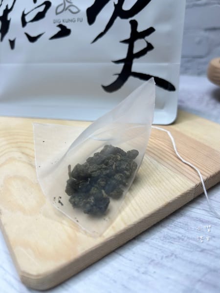 《美食》點功夫 DigKungFu｜金萱青茶/玫瑰青茶立體茶