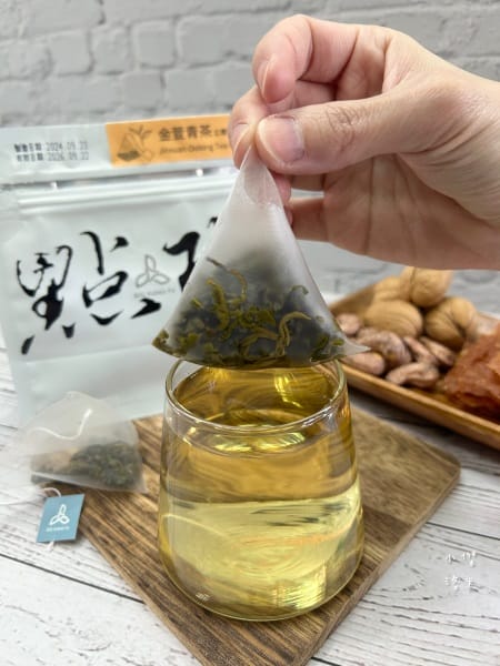 《美食》點功夫 DigKungFu｜金萱青茶/玫瑰青茶立體茶