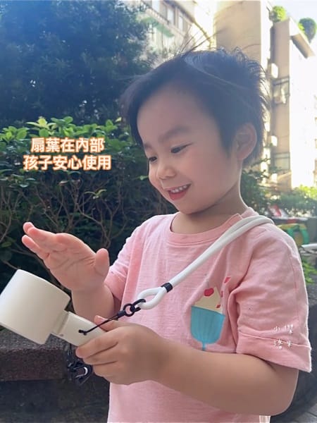 《生活》LARMI 樂米製冷手持風扇LMF08｜快速降溫 高