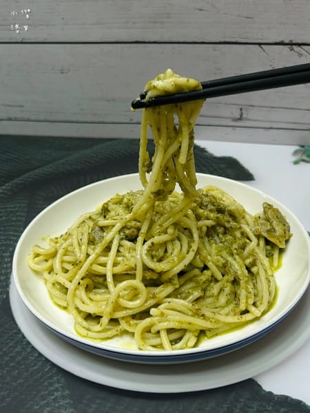 《美食》 HESTIA 滋滋蒜｜從此告別剝蒜地獄，快速煮出家