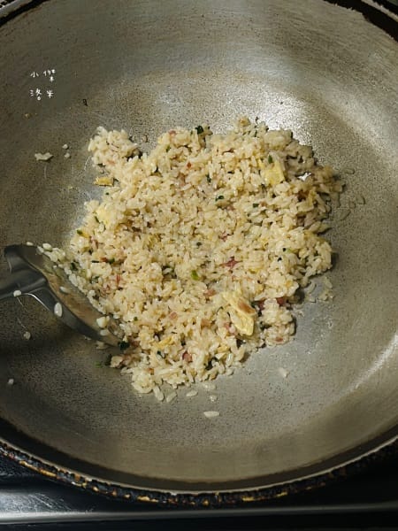 《美食》 HESTIA 滋滋蒜｜從此告別剝蒜地獄，快速煮出家