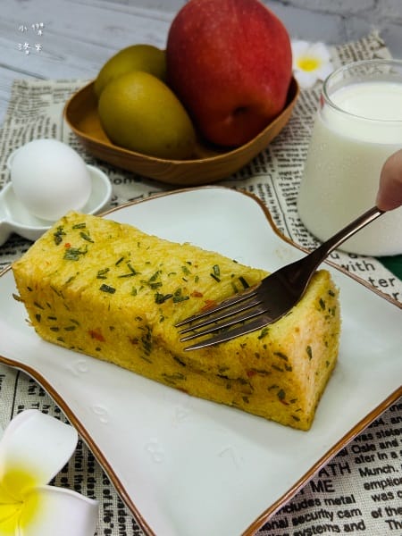 《美食》 蛋就醬時尚輕食｜垂涎含淚香蒜奶油金磚 外酥內嫩 香