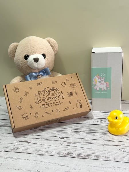 《親子》 作伴｜高級防水姓名貼 衣物印章 兒童保溫瓶 幼兒園