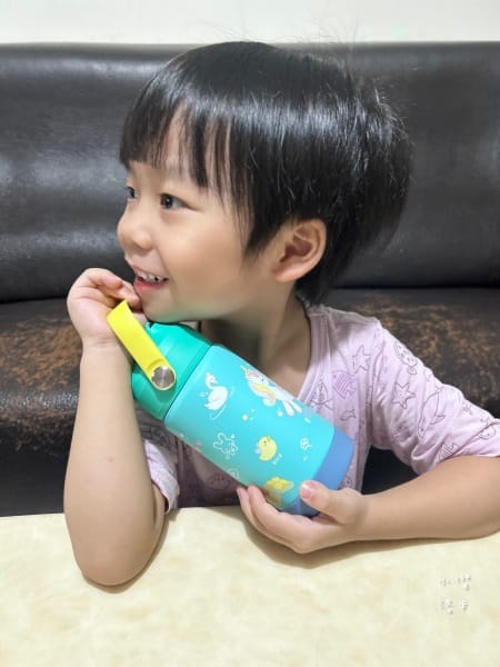 《親子》 作伴｜高級防水姓名貼 衣物印章 兒童保溫瓶 幼兒園