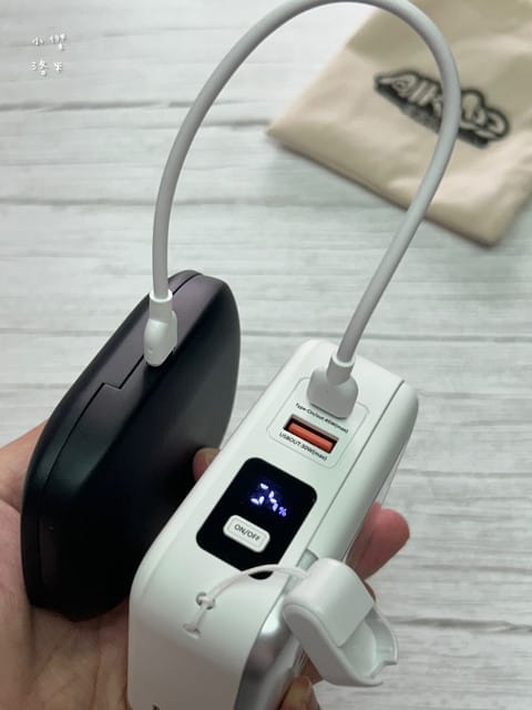 《3C》 愛客科技行動電源評價|麥塊充特快充行動電源 小體積 36