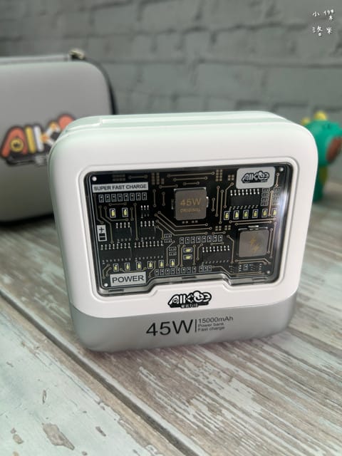 《3C》 愛客科技行動電源評價|麥塊充特快充行動電源 小體積 14