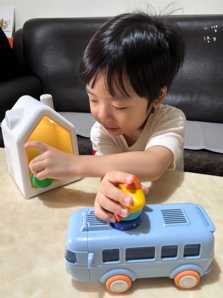 《育兒》 kokozi智慧有聲故事屋｜遠離3C的好選擇 邊玩