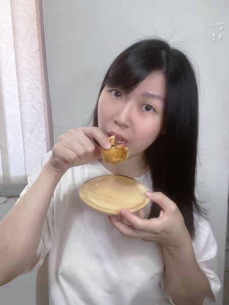 法布甜蛋黃酥-大人試吃擺拍