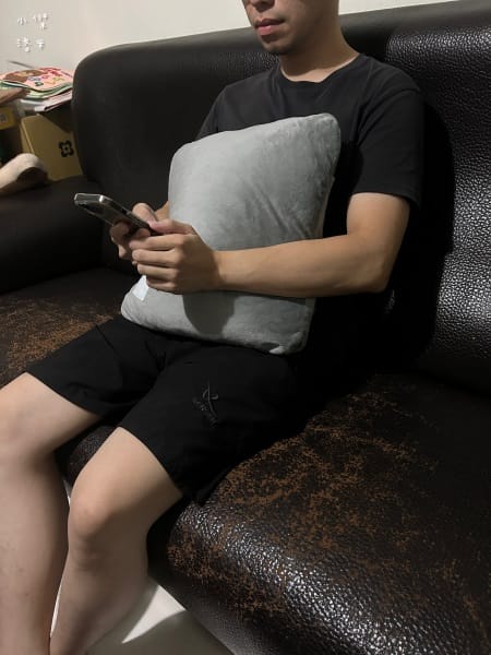 《生活》 鵲利仕屁屁枕｜臭屁王救星來了，GELLIS鵲利仕吸