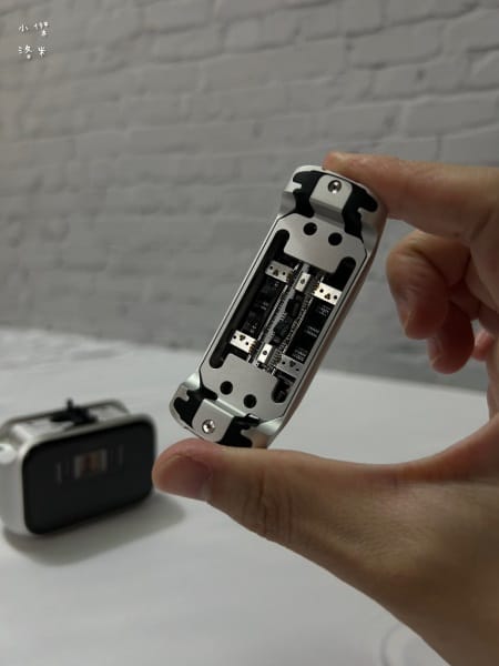 《家電》 【徠芬 Laifen P3 Pro 電動刮鬍刀開箱