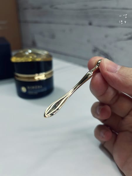 《美容》KORENA珂蕾娜 璀璨時空系列｜擦的魚子水光針 不
