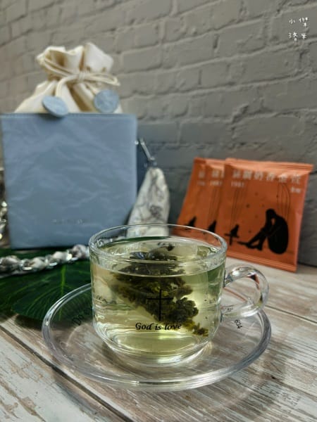 《禮盒》楽澗評價｜被茶耽誤的精品包？！讓人愛不釋手的特色伴手