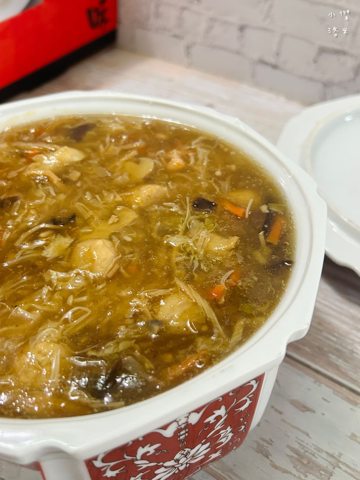 《宅配美食》大甲王記滷味宅配年菜推薦|干貝三味米糕 干貝海鮮羹 茶香桶仔雞 媳婦救星神隊友 - 第19張圖 《宅配美食》大甲王記滷味宅配年菜推薦|干貝三味米糕 干貝海鮮羹 茶香桶仔雞 媳婦救星神隊友