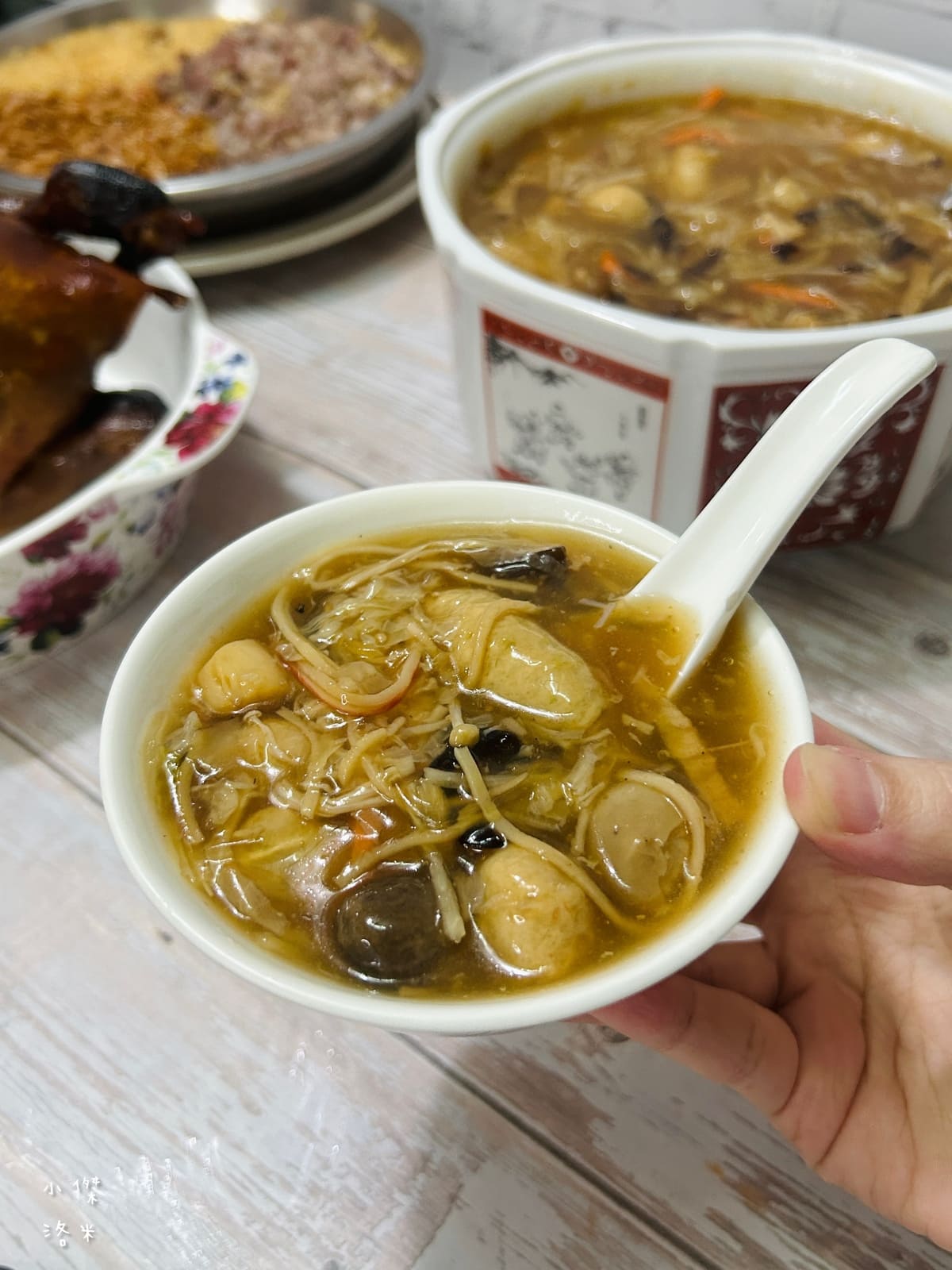 《宅配美食》大甲王記滷味宅配年菜推薦|干貝三味米糕 干貝海鮮羹 茶香桶仔雞 媳婦救星神隊友 - 第23張圖 《宅配美食》大甲王記滷味宅配年菜推薦|干貝三味米糕 干貝海鮮羹 茶香桶仔雞 媳婦救星神隊友