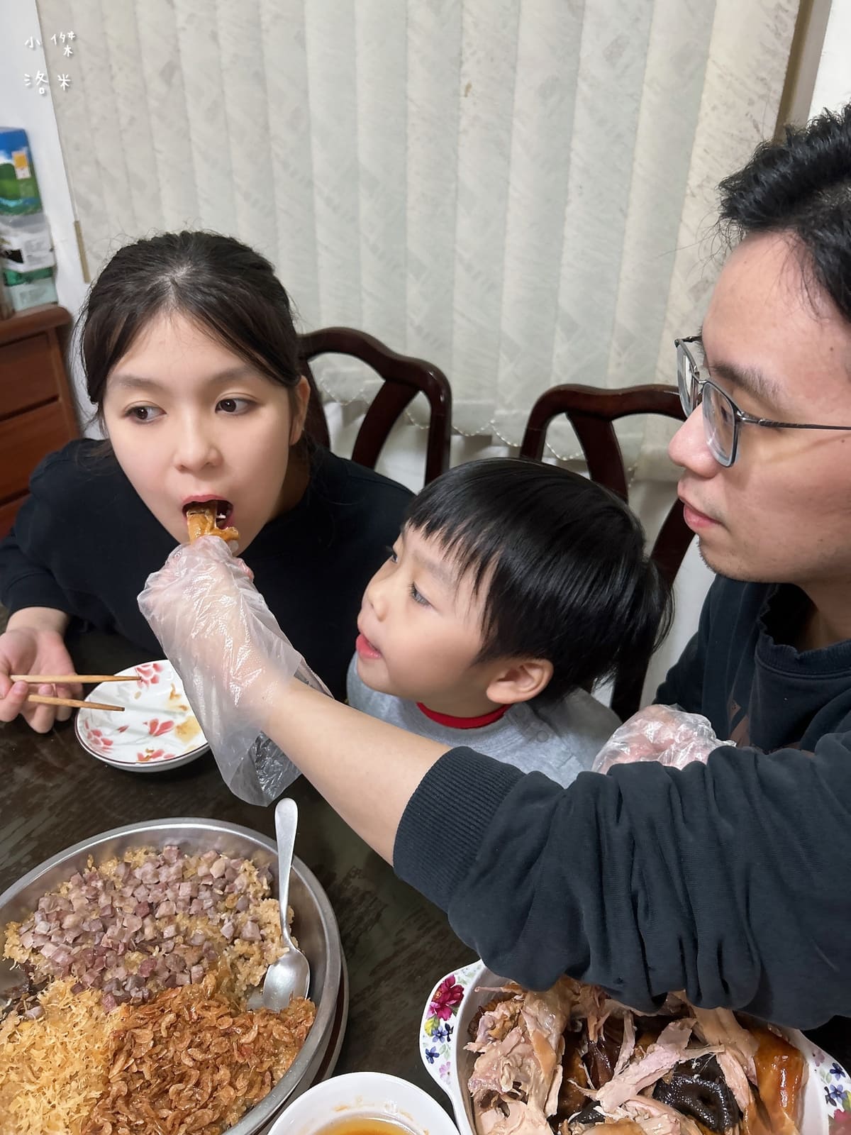 《宅配美食》大甲王記滷味宅配年菜推薦｜干貝三味米糕 干貝海鮮羹 茶香桶仔雞 媳婦救星神隊友