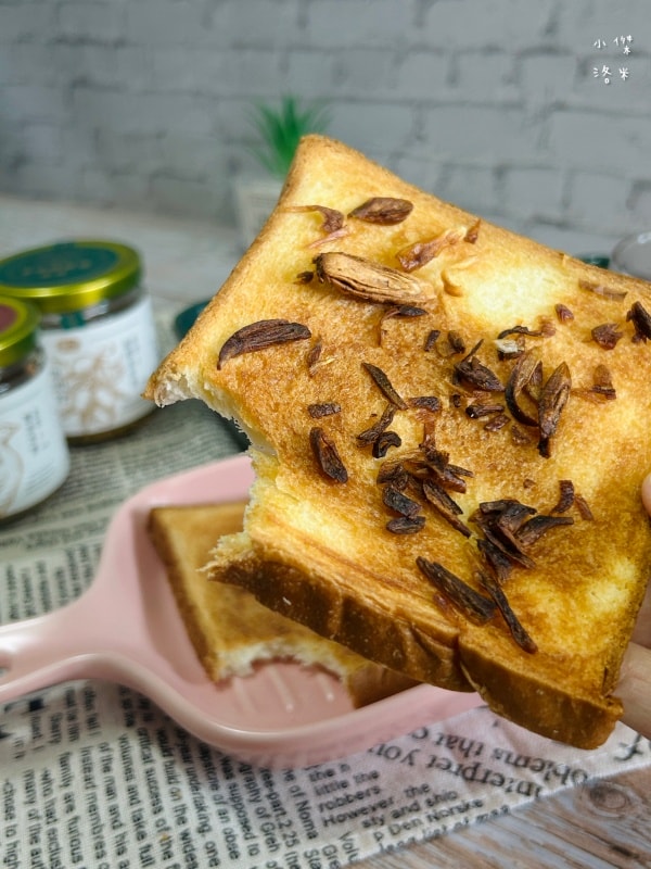 《食品》鄭記油蔥酥-橄欖油香蔥 鵝油香蔥開箱｜簡單好吃拌飯料理 家中必備下廚調料
