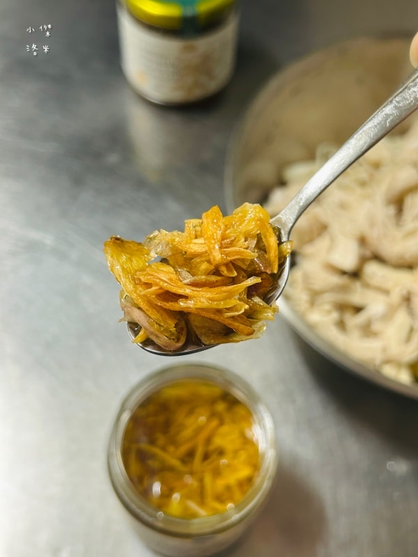 《食品》鄭記油蔥酥-橄欖油香蔥 鵝油香蔥開箱｜簡單好吃拌飯料理 家中必備下廚調料