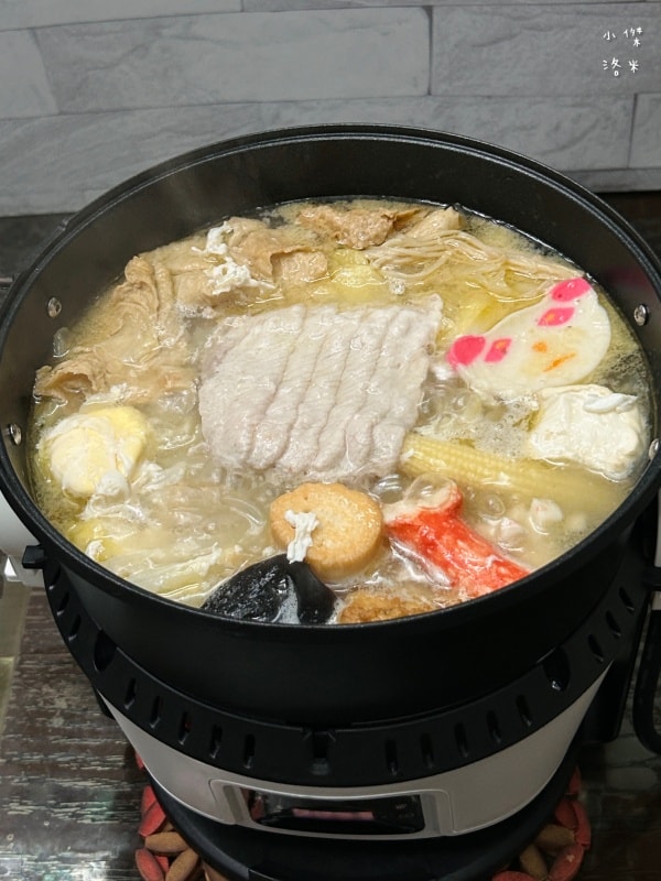《廚房家電》鳳梨牌Kingpro開箱料理|鳳梨牌多功能翻轉鍋好用嗎?三合一氣炸煎煮翻轉鍋 小家電輕鬆料理鍋推薦 - 第30張圖 《廚房家電》鳳梨牌Kingpro開箱料理|鳳梨牌多功能翻轉鍋好用嗎?三合一氣炸煎煮翻轉鍋 小家電輕鬆料理鍋推薦