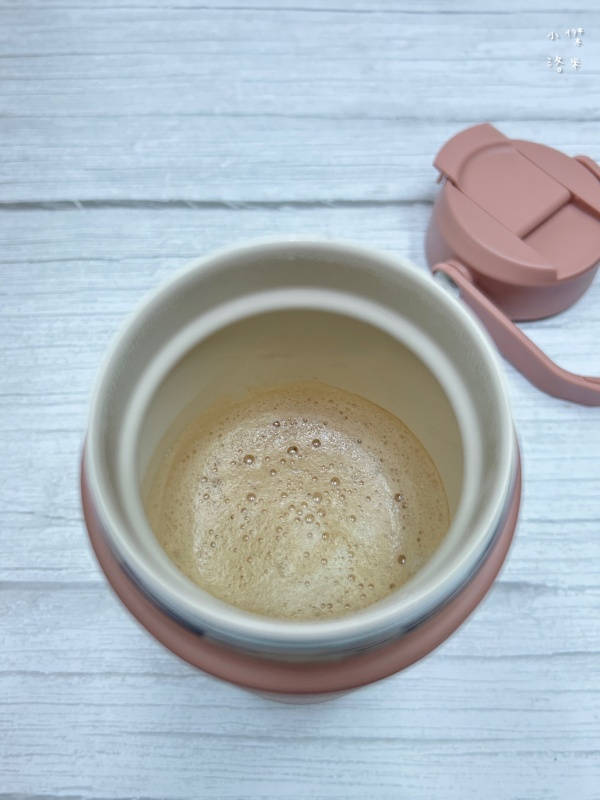 《生活》mo select 雙蓋陶瓷保溫杯太方便｜大容量環保杯推薦 日常冷熱飲一杯搞定分享