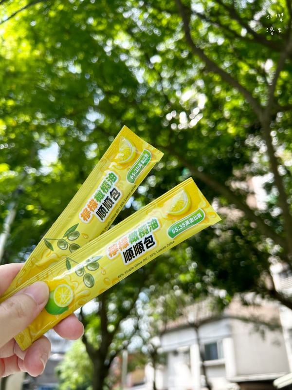 《生活》年方十八檸檬橄欖油順順包|歐美爆紅檸檬橄欖油我終於喝了 跟著員瑛一起保養 露營油包神隊友 - 第4張圖 《生活》年方十八檸檬橄欖油順順包|歐美爆紅檸檬橄欖油我終於喝了 跟著員瑛一起保養 露營油包神隊友