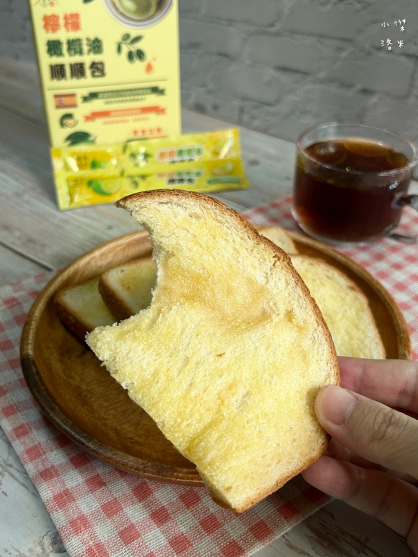 《生活》年方十八檸檬橄欖油順順包|歐美爆紅檸檬橄欖油我終於喝了 跟著員瑛一起保養 露營油包神隊友 - 第25張圖 《生活》年方十八檸檬橄欖油順順包|歐美爆紅檸檬橄欖油我終於喝了 跟著員瑛一起保養 露營油包神隊友