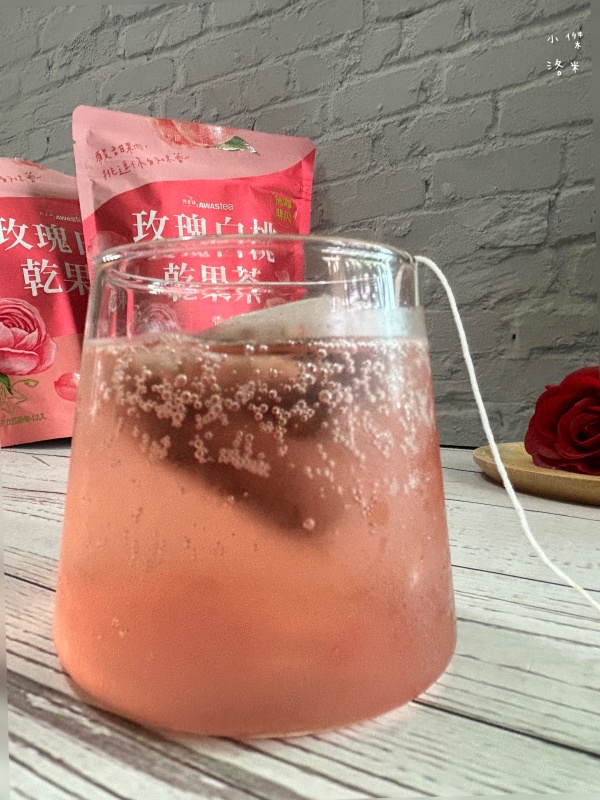 《生活》阿華師 玫瑰白桃乾果茶｜夏日飲品推薦 無加糖 無咖啡因茶包 粉紅少女療癒花果茶