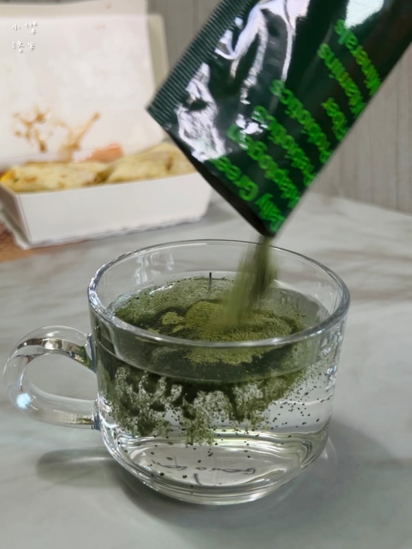 《保養》GREENERGIZE綠量評價|SUPER GREEN超級食物開箱!外食媽媽的懶人綠拿鐵,清香好喝補足每日蔬果所需 - 第8張圖 《保養》GREENERGIZE綠量評價|SUPER GREEN超級食物開箱!外食媽媽的懶人綠拿鐵,清香好喝補足每日蔬果所需
