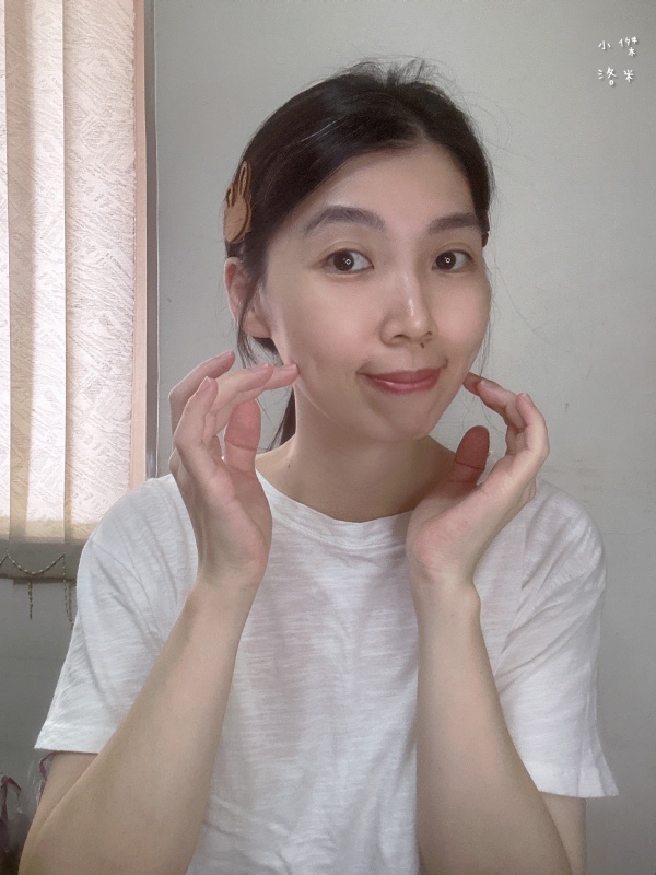 《保養》藻妍肌泌修護水凝面膜|颱風實測超服貼PDRN面膜 BeautyWa美麗娃高光小紅盒推薦 - 第23張圖 《保養》藻妍肌泌修護水凝面膜|颱風實測超服貼PDRN面膜 BeautyWa美麗娃高光小紅盒推薦