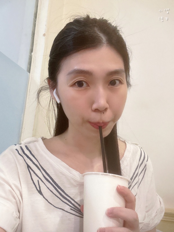 《保養》藻妍肌泌修護水凝面膜|颱風實測超服貼PDRN面膜 BeautyWa美麗娃高光小紅盒推薦 - 第9張圖 《保養》藻妍肌泌修護水凝面膜|颱風實測超服貼PDRN面膜 BeautyWa美麗娃高光小紅盒推薦